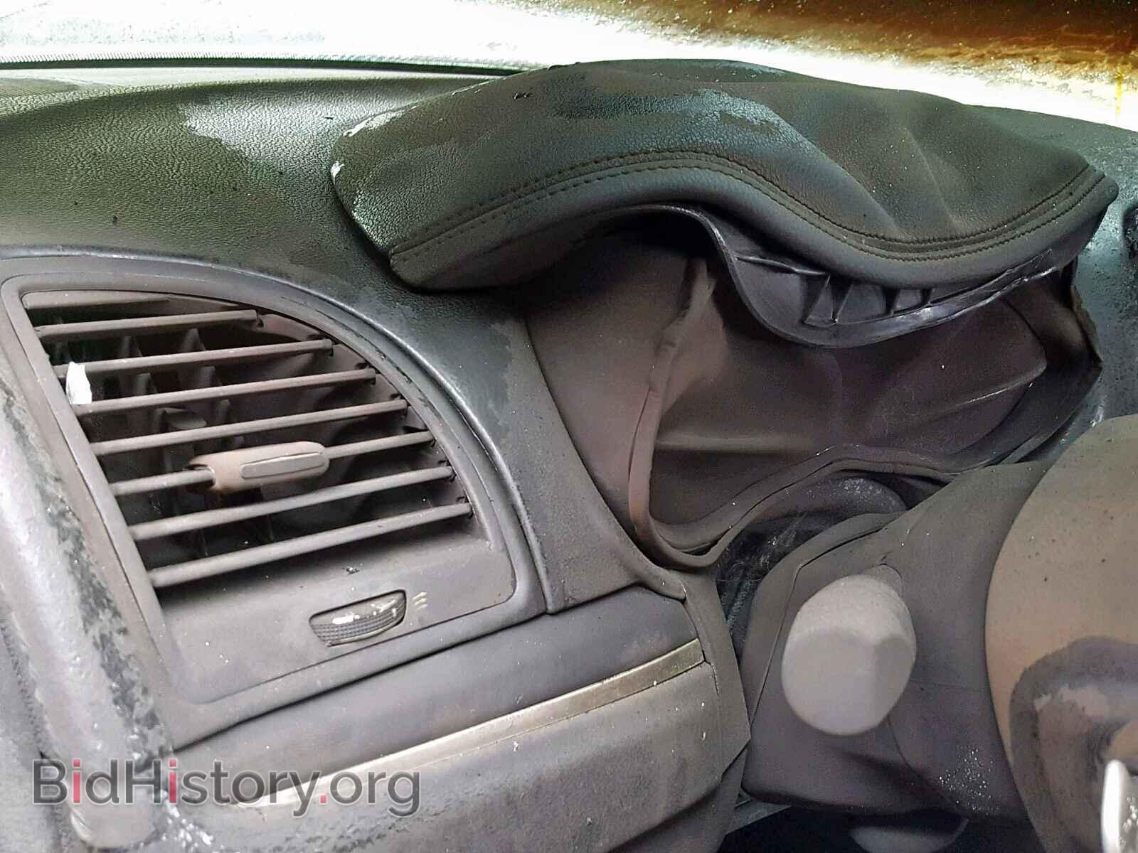 2019 CHRYSLER 300 - VIN: 2C3CCABG0KH515877 - Фото 8