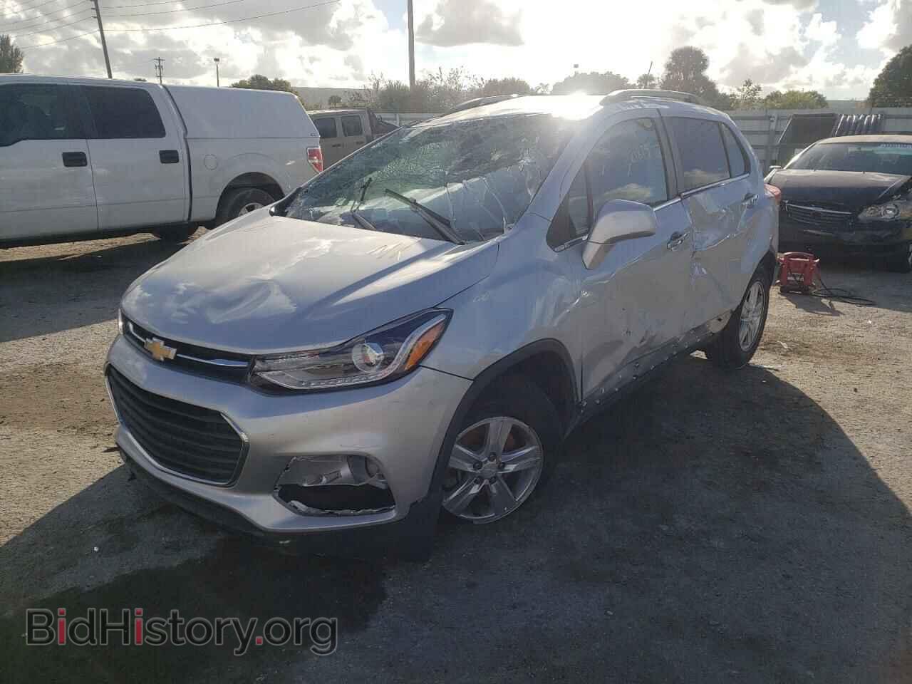 2017 CHEVROLET TRAX - VIN: 3GNCJLSB6HL261648 - Фото 2