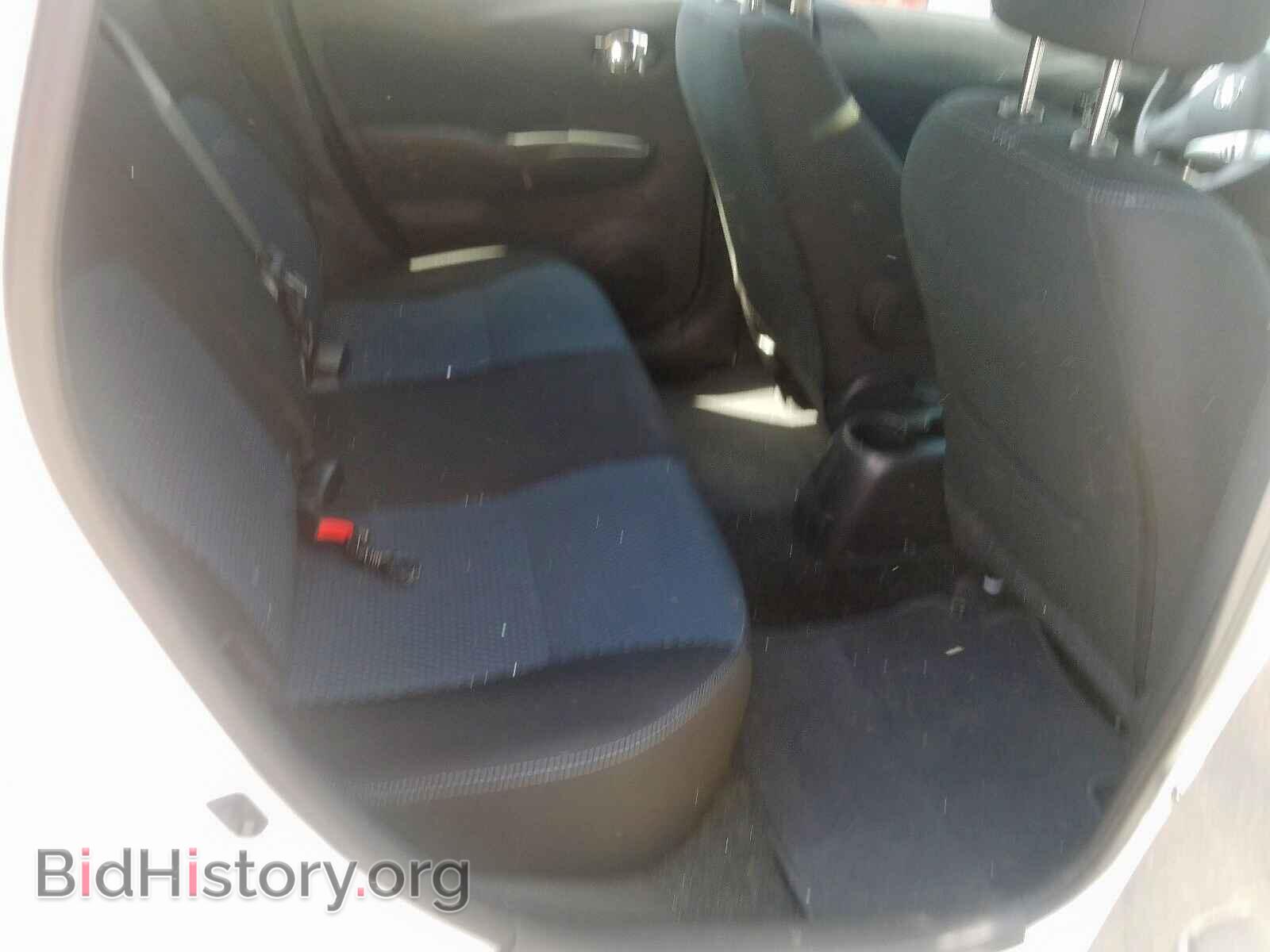2019 NISSAN VERSA - VIN: 3N1CE2CP4KL353966 - Фото 6