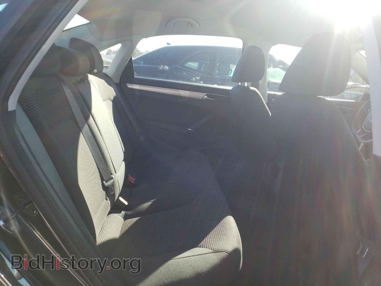 2017 VOLKSWAGEN PASSAT - VIN: 1VWAT7A3XHC028506 - Фото 6