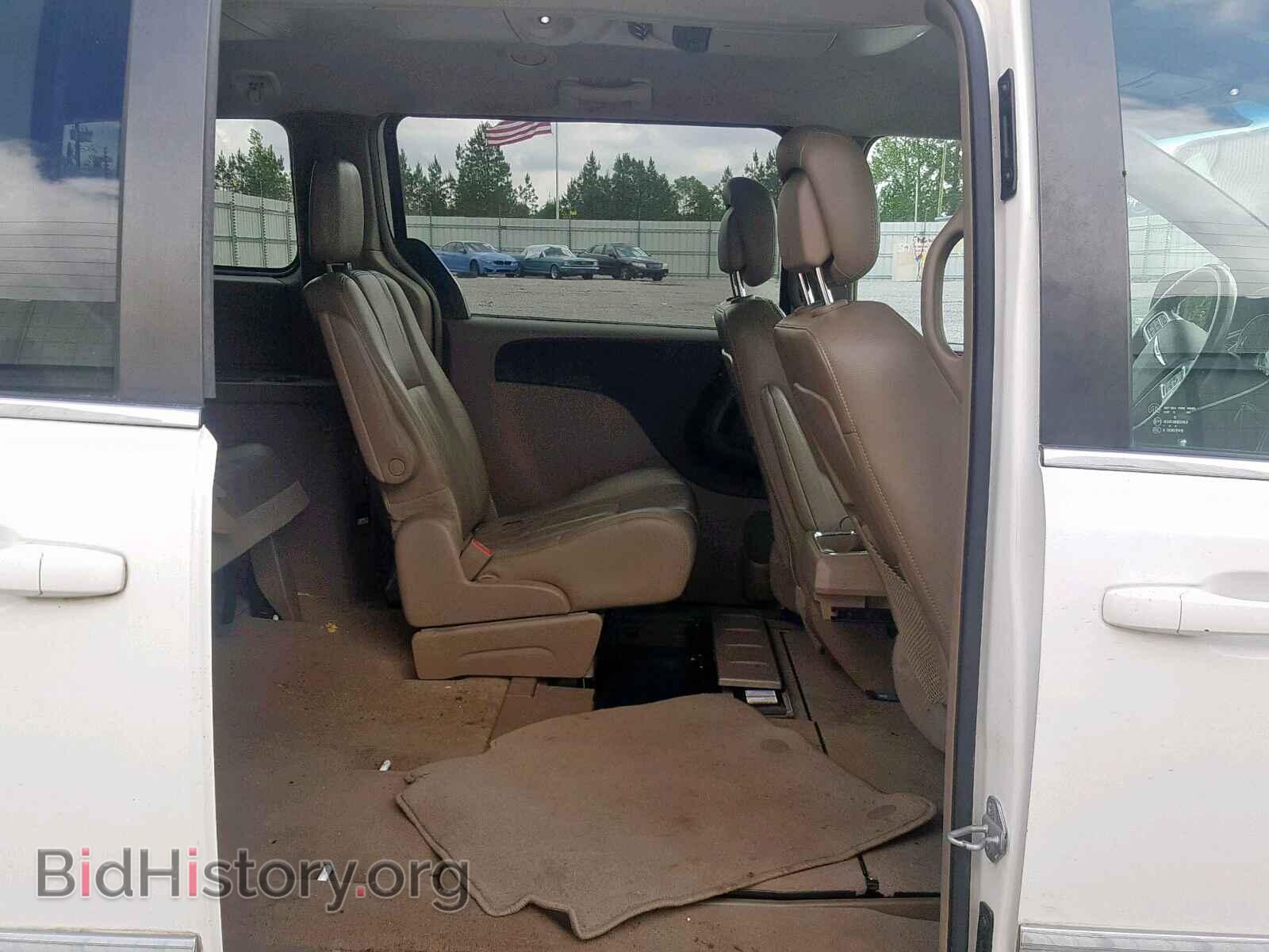 2013 CHRYSLER TOWN & COU - VIN: 2C4RC1BG6DR529222 - Фото 6