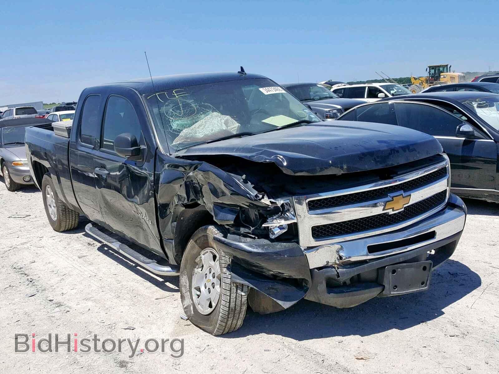Photo 1GCSCSE01AZ173544 - CHEVROLET SILVERADO 2010