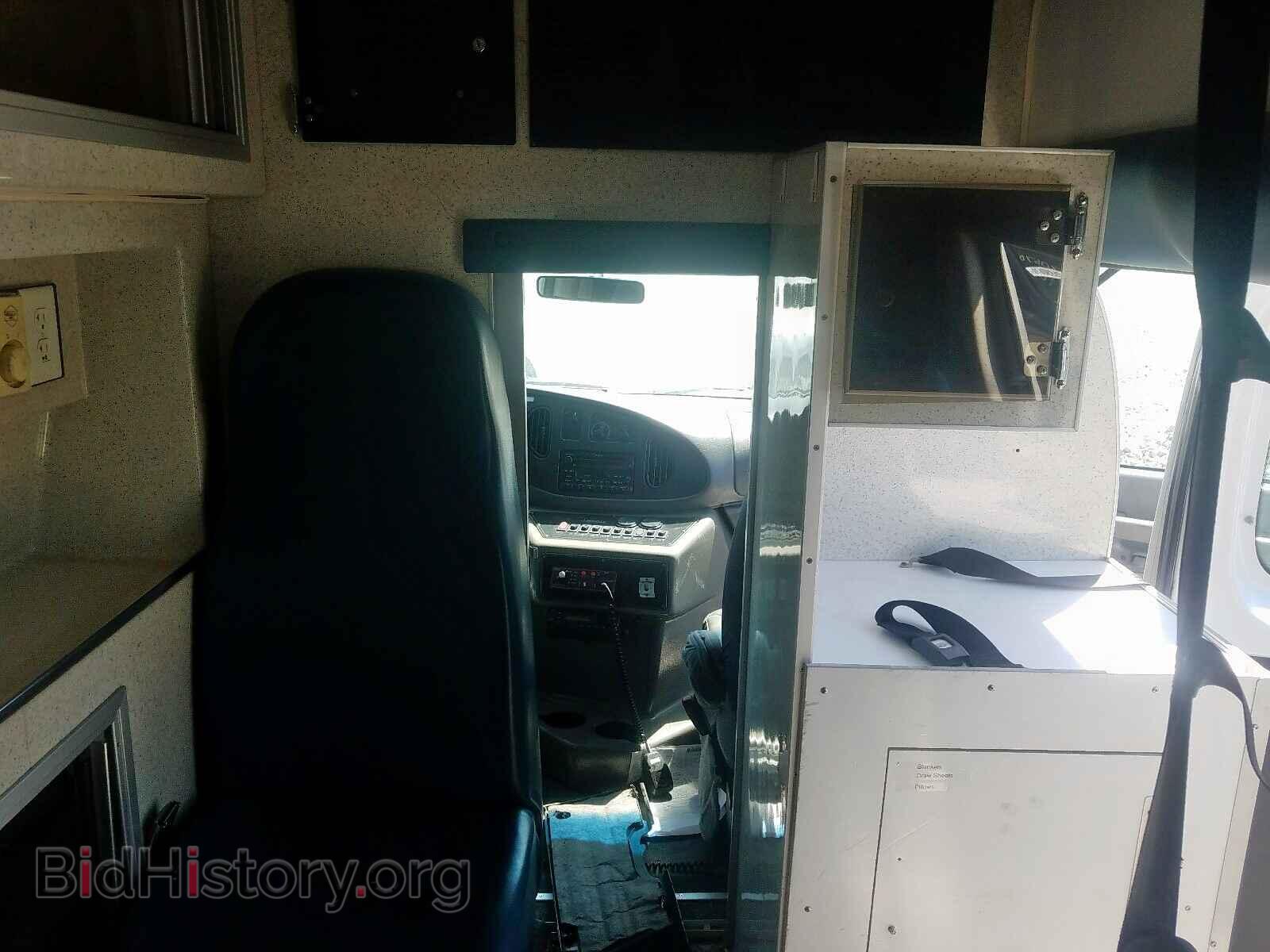 2005 FORD ECONOLINE - VIN: 1FDSS34P95HB39365 - Фото 9
