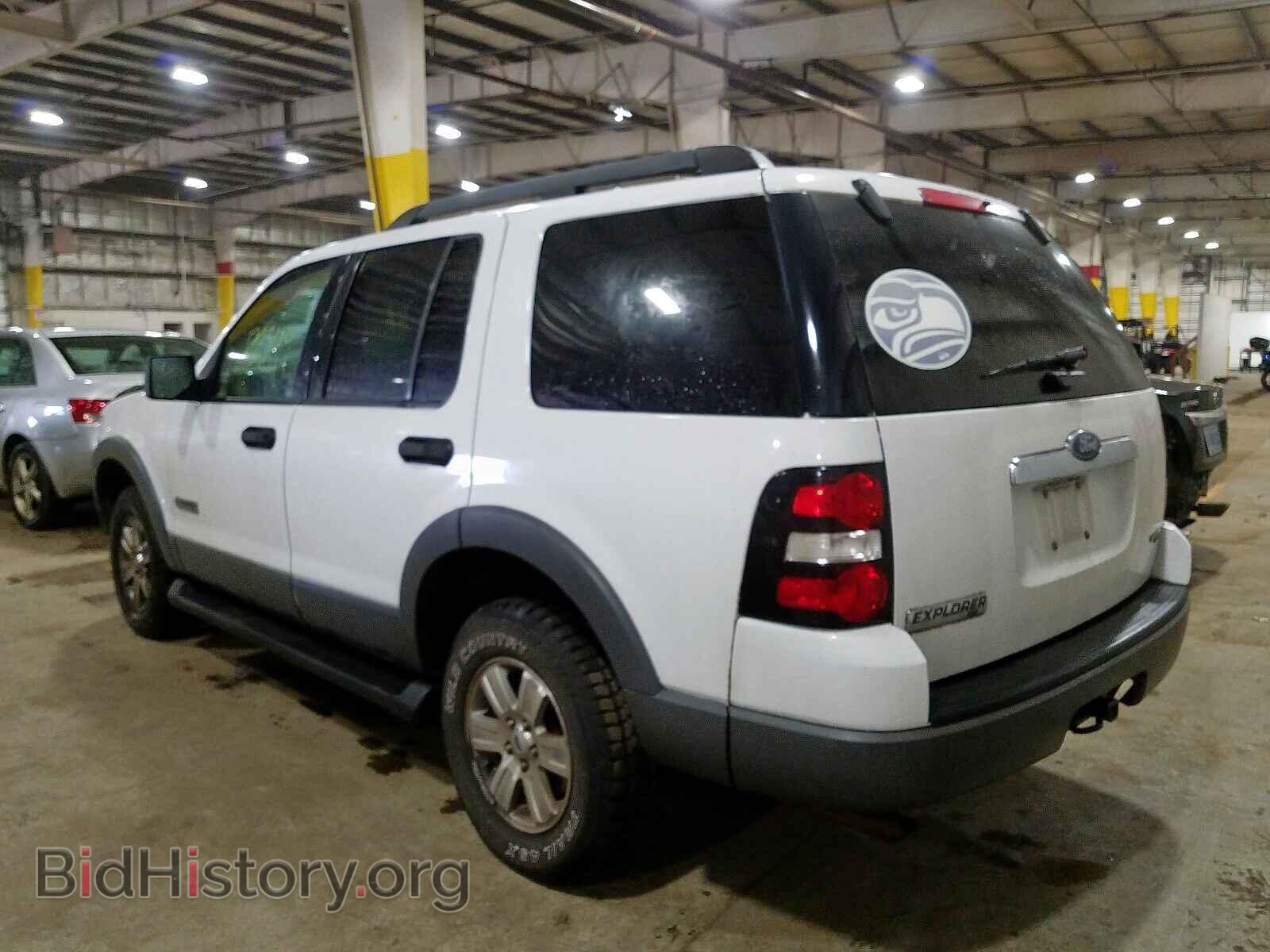 2006 FORD EXPLORER - VIN: 1FMEU73E16UB48164 - Фото 3