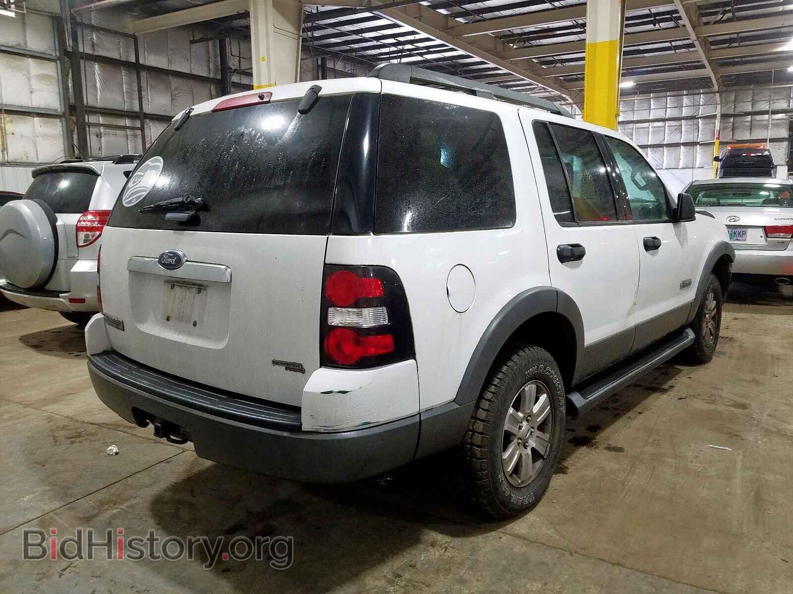 2006 FORD EXPLORER - VIN: 1FMEU73E16UB48164 - Фото 4