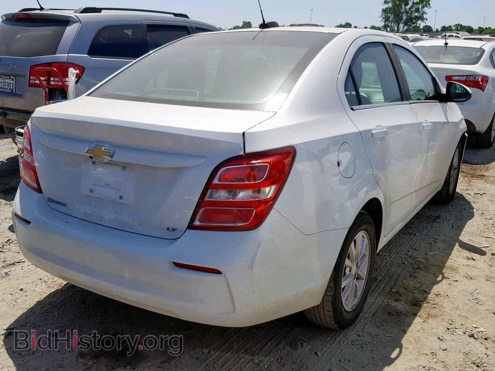 2017 CHEVROLET SONIC - VIN: 1G1JD5SG1H4109970 - Фото 4