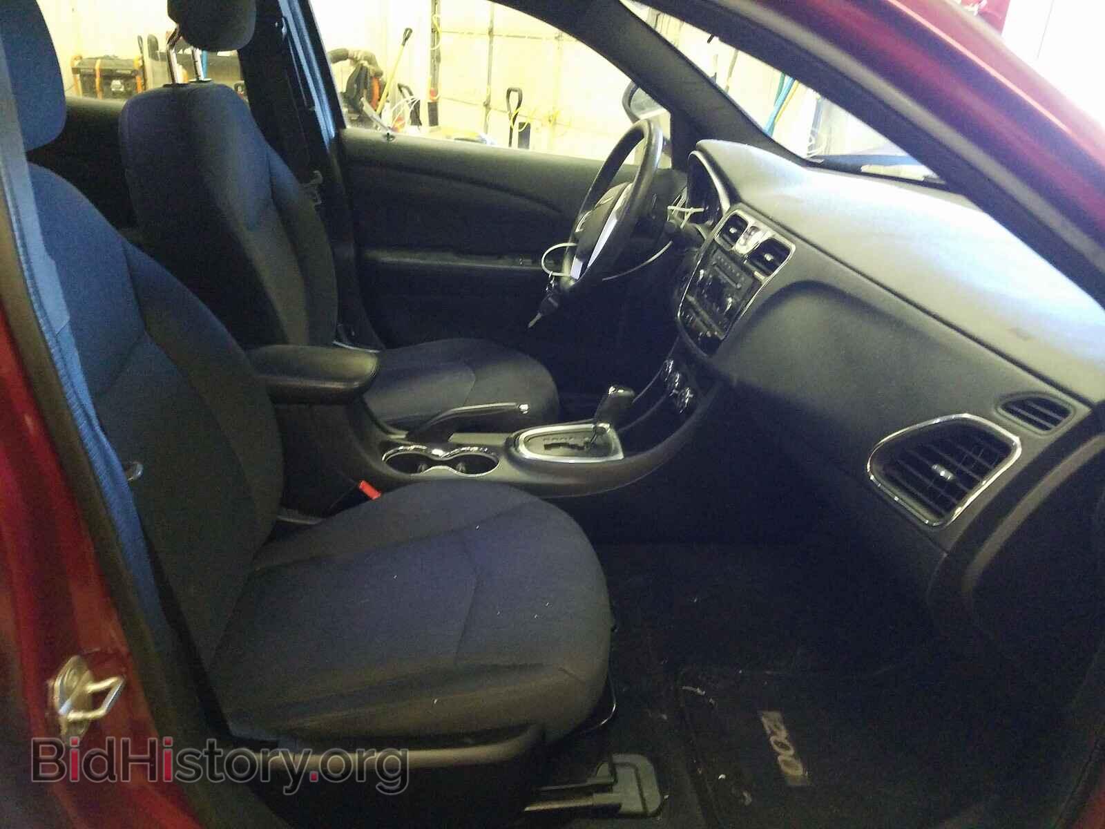 2012 CHRYSLER 200 - VIN: 1C3CCBBG5CN329136 - Фото 5