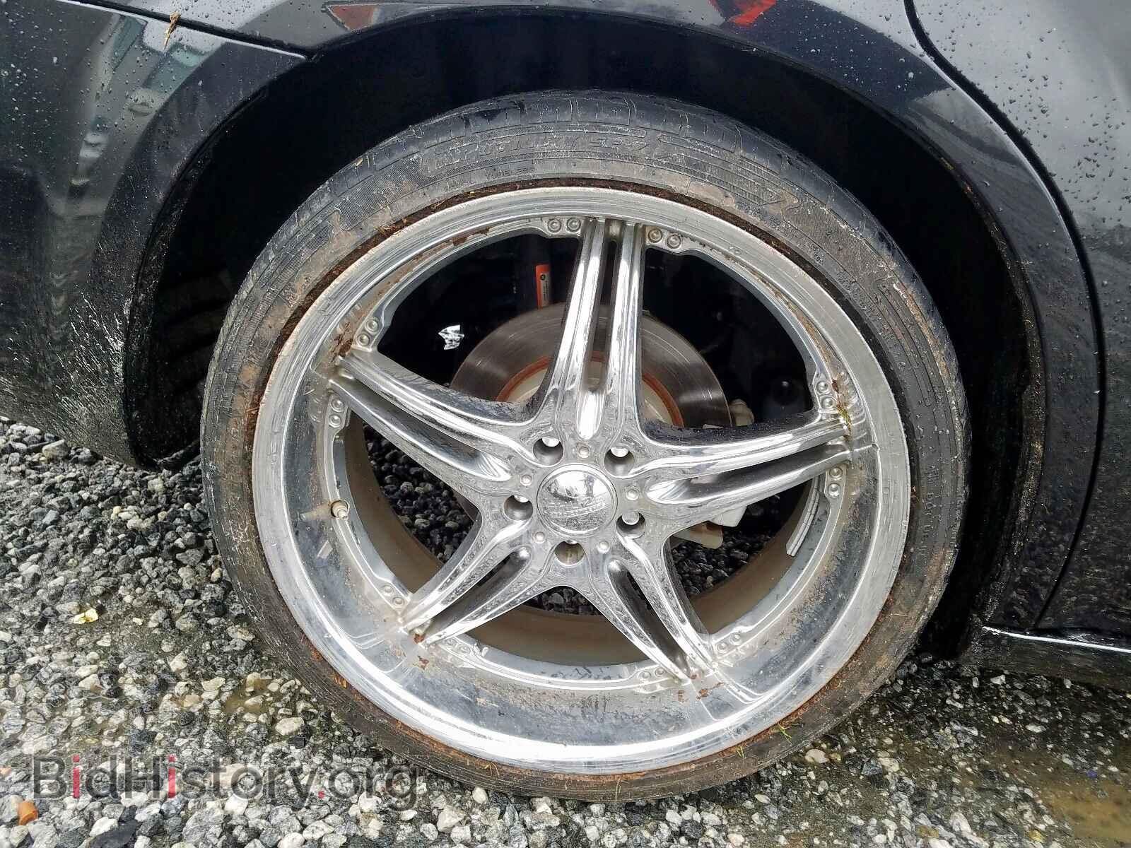 2010 CHRYSLER 300 - VIN: 2C3CA4CDXAH201616 - Фото 9