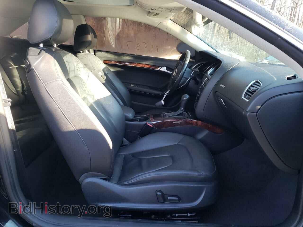 2010 AUDI A5 - VIN: WAUCFAFR7AA078372 - Фото 5