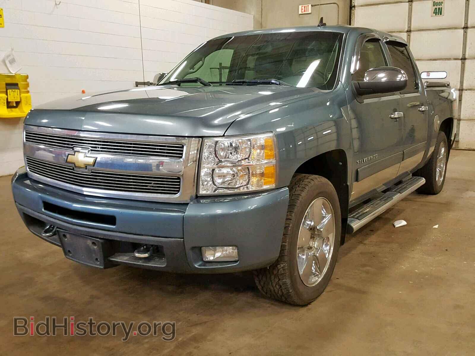 2011 CHEVROLET SILVERADO - VIN: 3GCPKTE36BG307877 - Фото 2