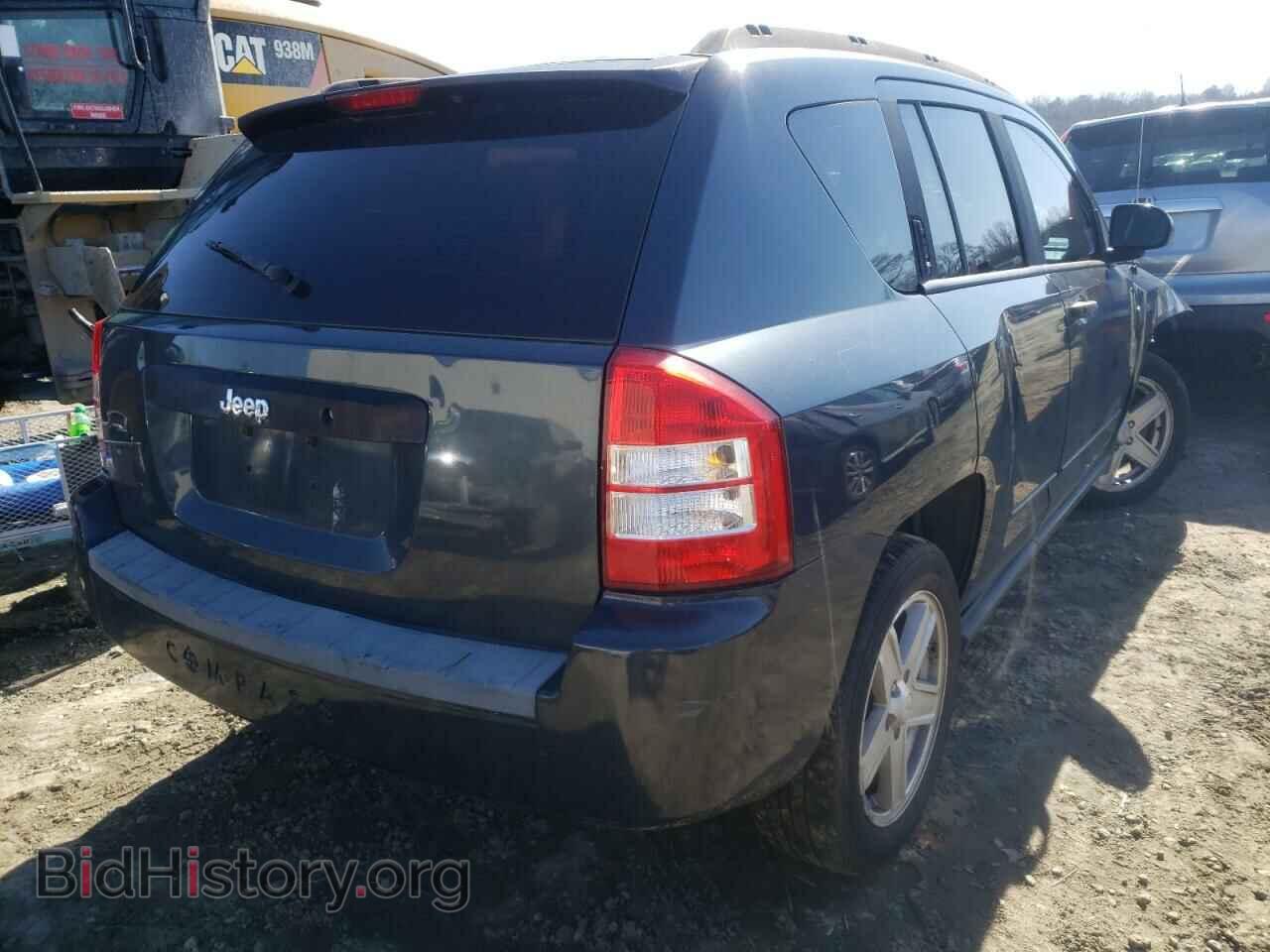 2008 JEEP COMPASS - VIN: 1J8FT47018D722105 - Фото 4