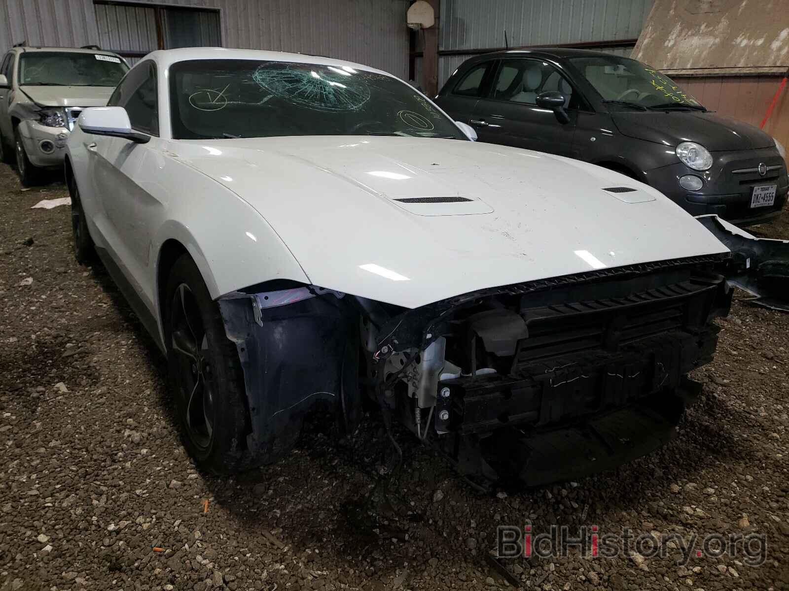 Photo 1FA6P8TH2J5103808 - FORD MUSTANG 2018