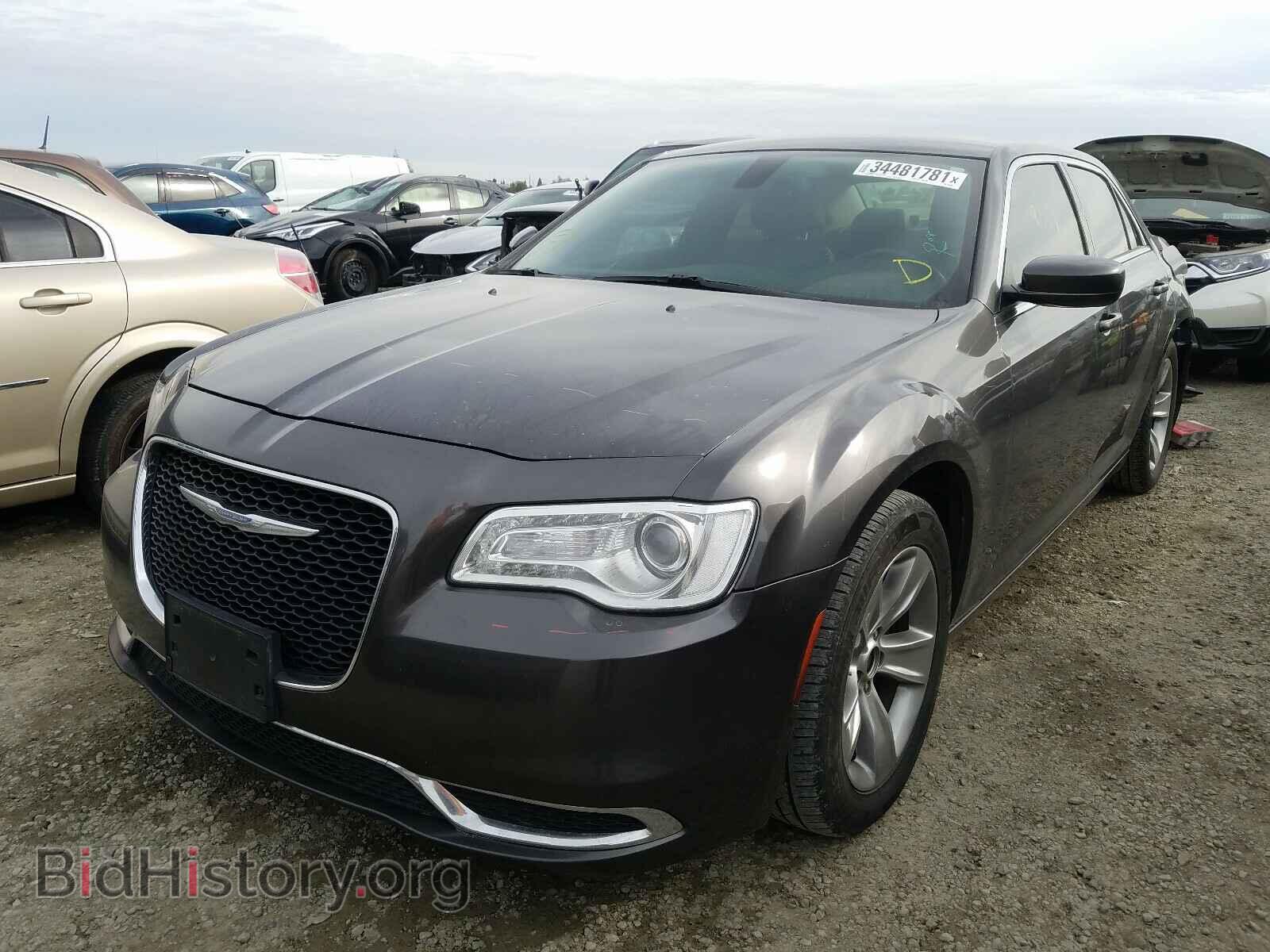 2015 CHRYSLER 300 - VIN: 2C3CCAAG6FH838094 - Фото 2