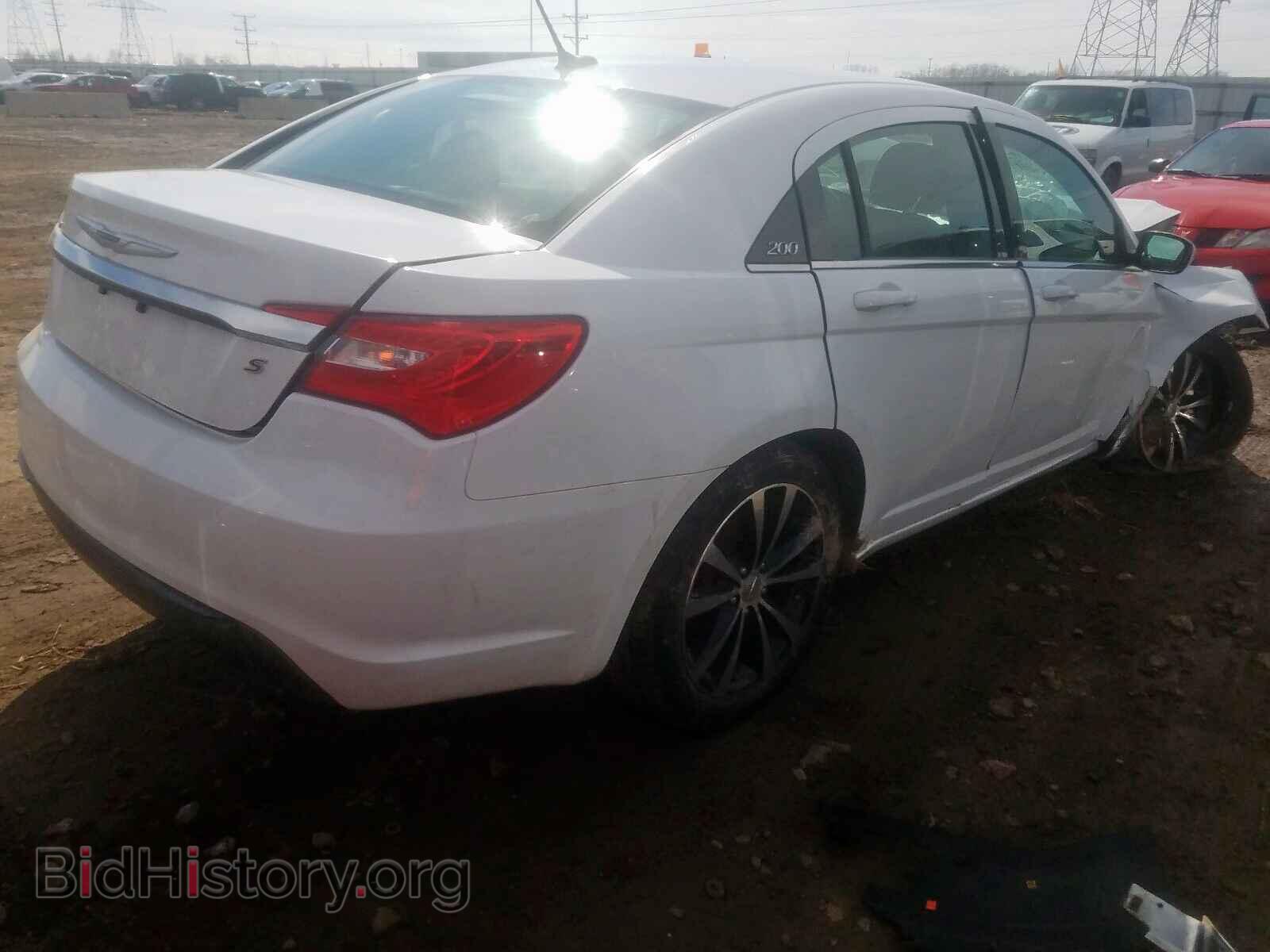 2012 CHRYSLER 200 - VIN: 1C3CCBBG9CN305289 - Фото 4
