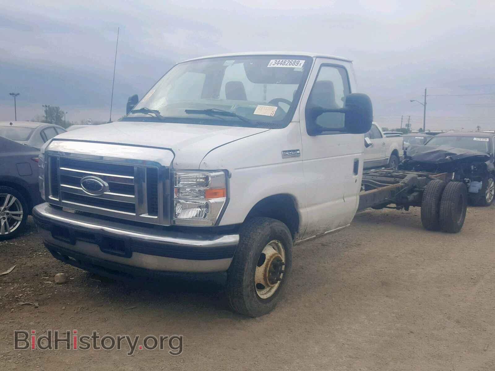 2013 FORD ECONOLINE - VIN: 1FDXE4FS0DDA45160 - Фото 2