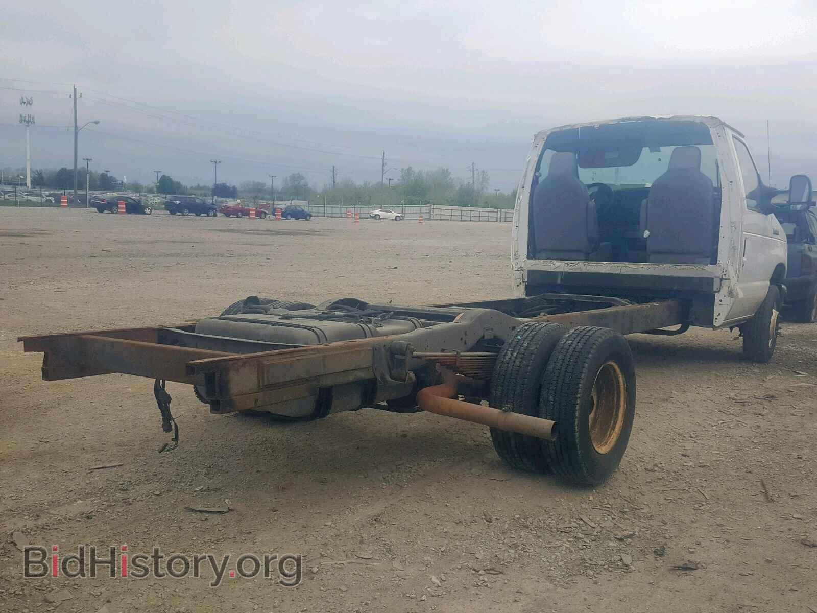 2013 FORD ECONOLINE - VIN: 1FDXE4FS0DDA45160 - Фото 4
