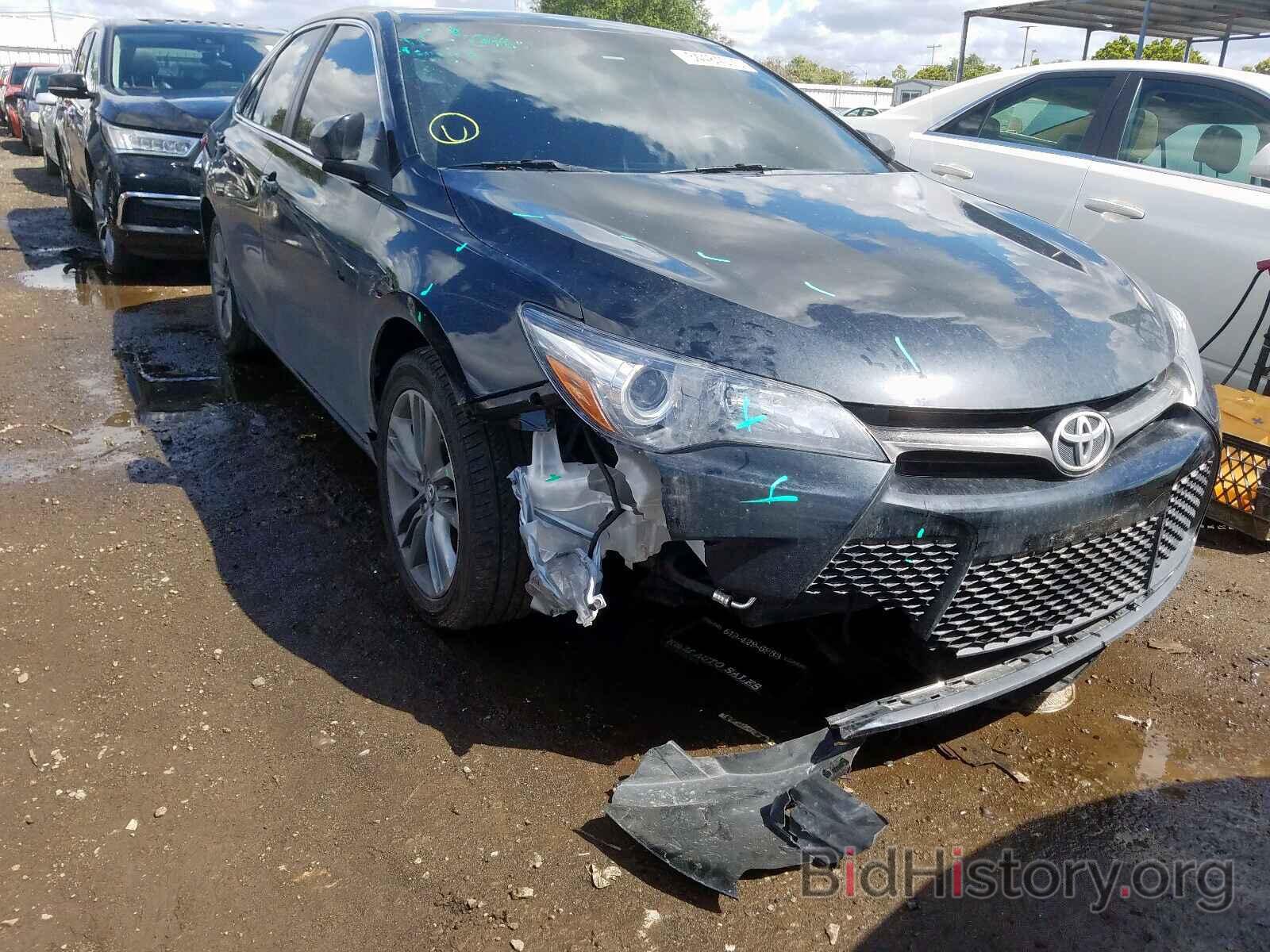 Photo 4T1BF1FK2HU679548 - TOYOTA CAMRY 2017