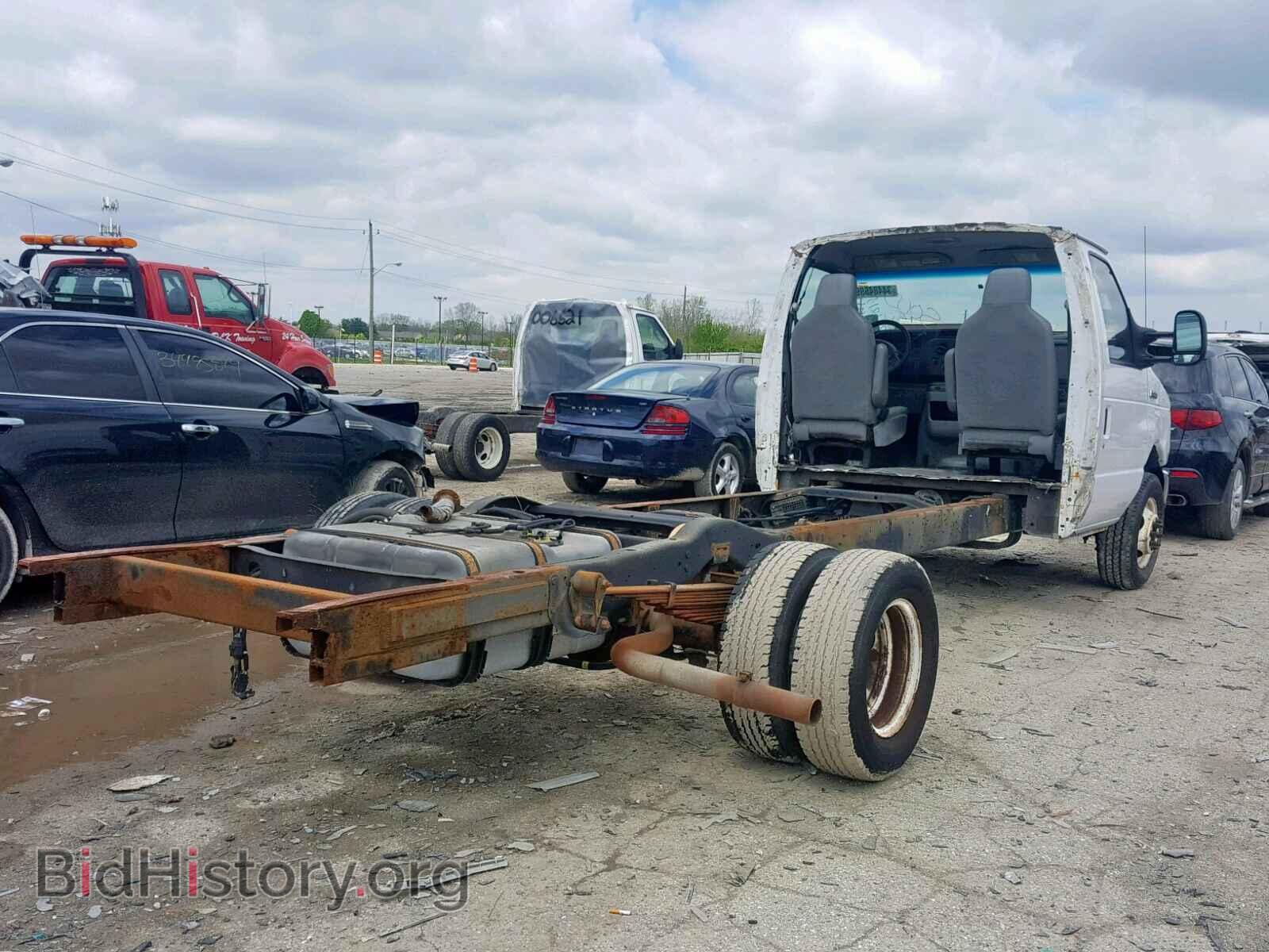 2013 FORD ECONOLINE - VIN: 1FDXE4FS2DDA59528 - Фото 4