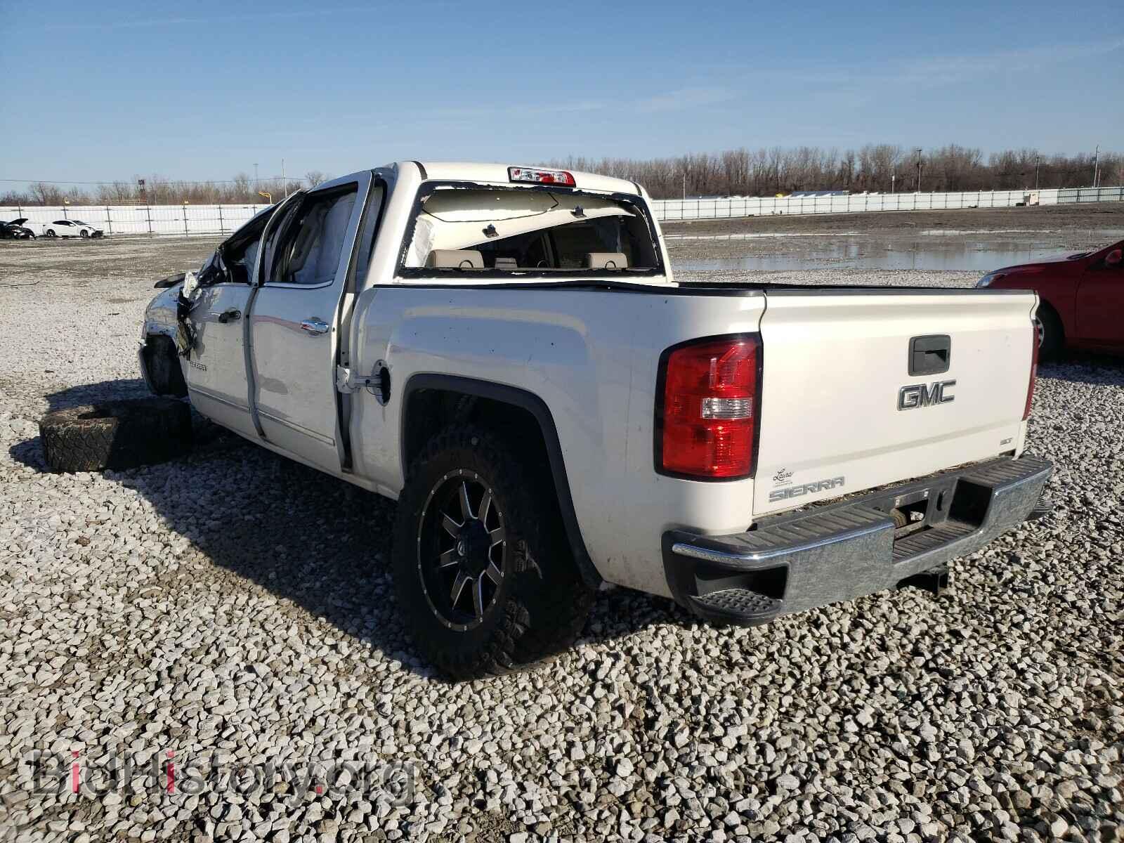 2015 GMC SIERRA - VIN: 3GTU2VEC7FG172025 - Фото 3