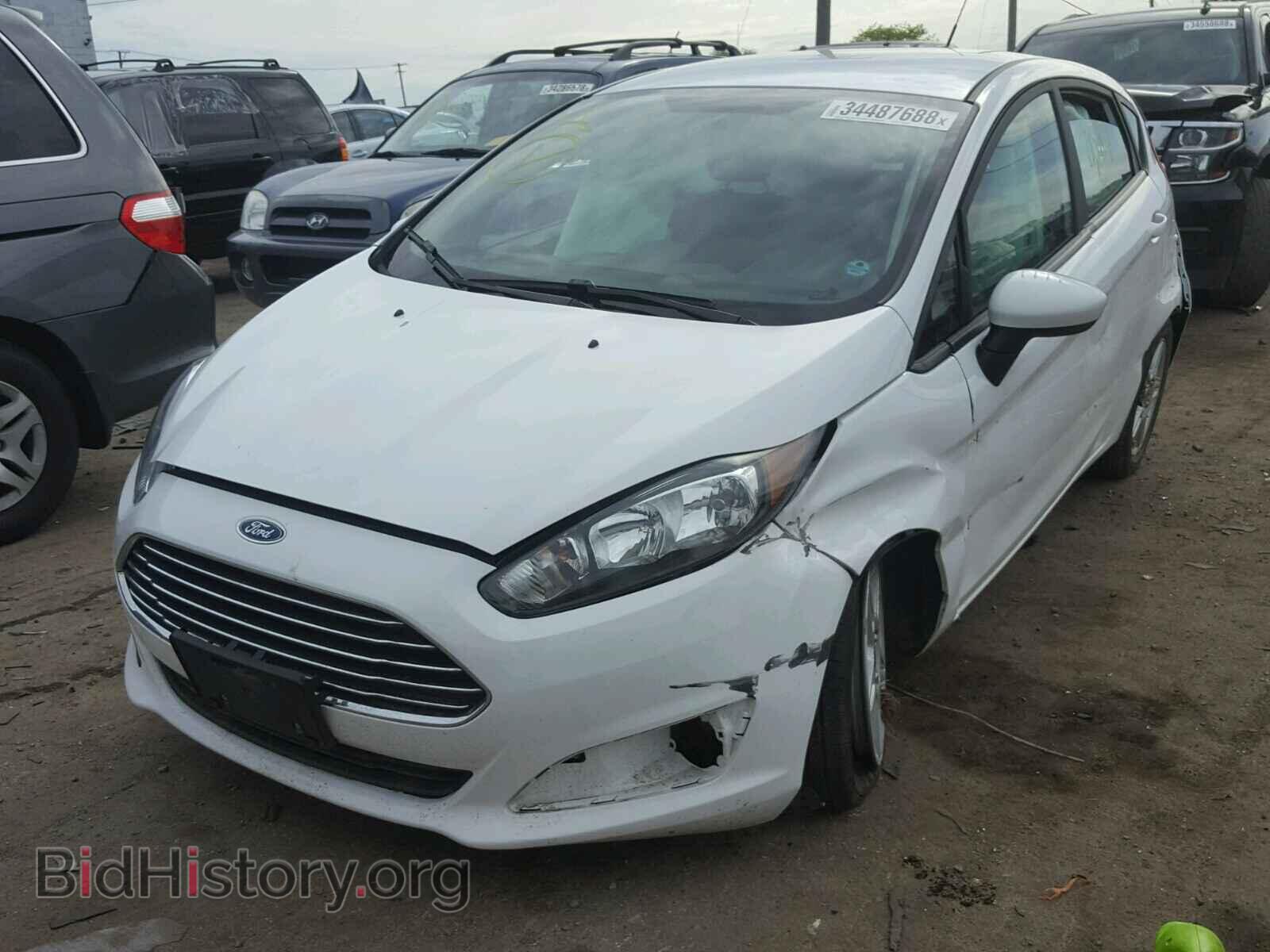 2017 FORD FIESTA - VIN: 3FADP4EJ7HM125517 - Фото 2