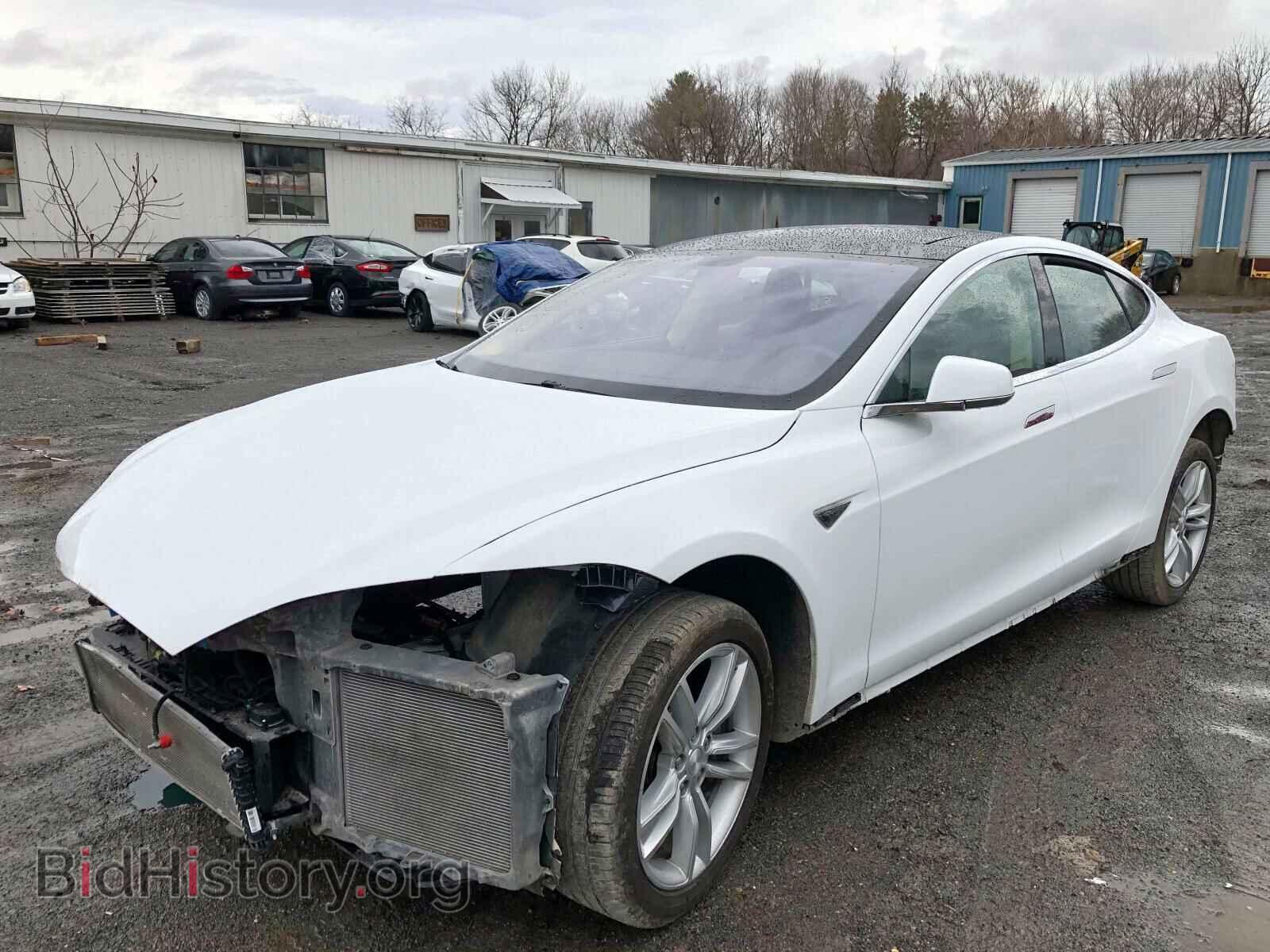 2013 TESLA MODEL S - VIN: 5YJSA1CN9DFP28393 - Фото 2