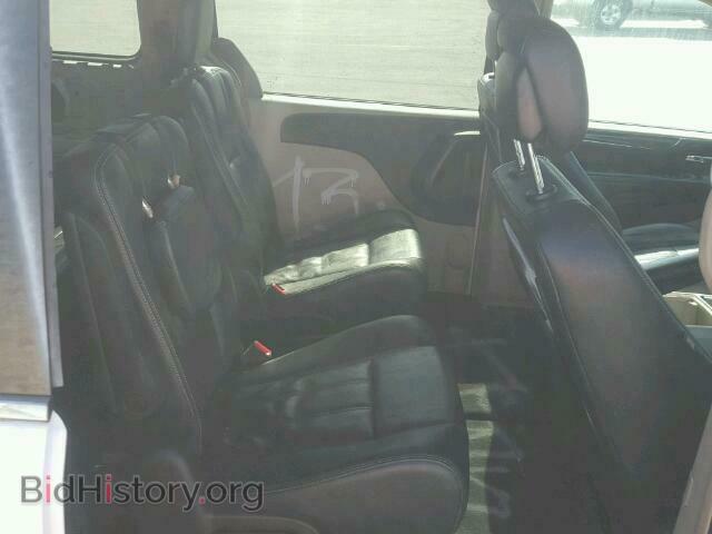 2014 CHRYSLER TOWN & COU - VIN: 2C4RC1BG4ER443067 - Фото 6