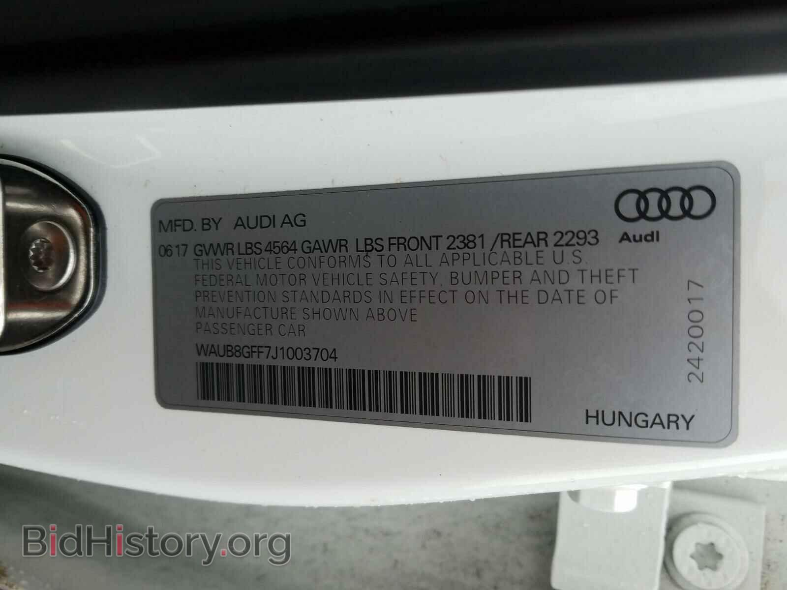 2018 AUDI A3 - VIN: WAUB8GFF7J1003704 - Фото 10