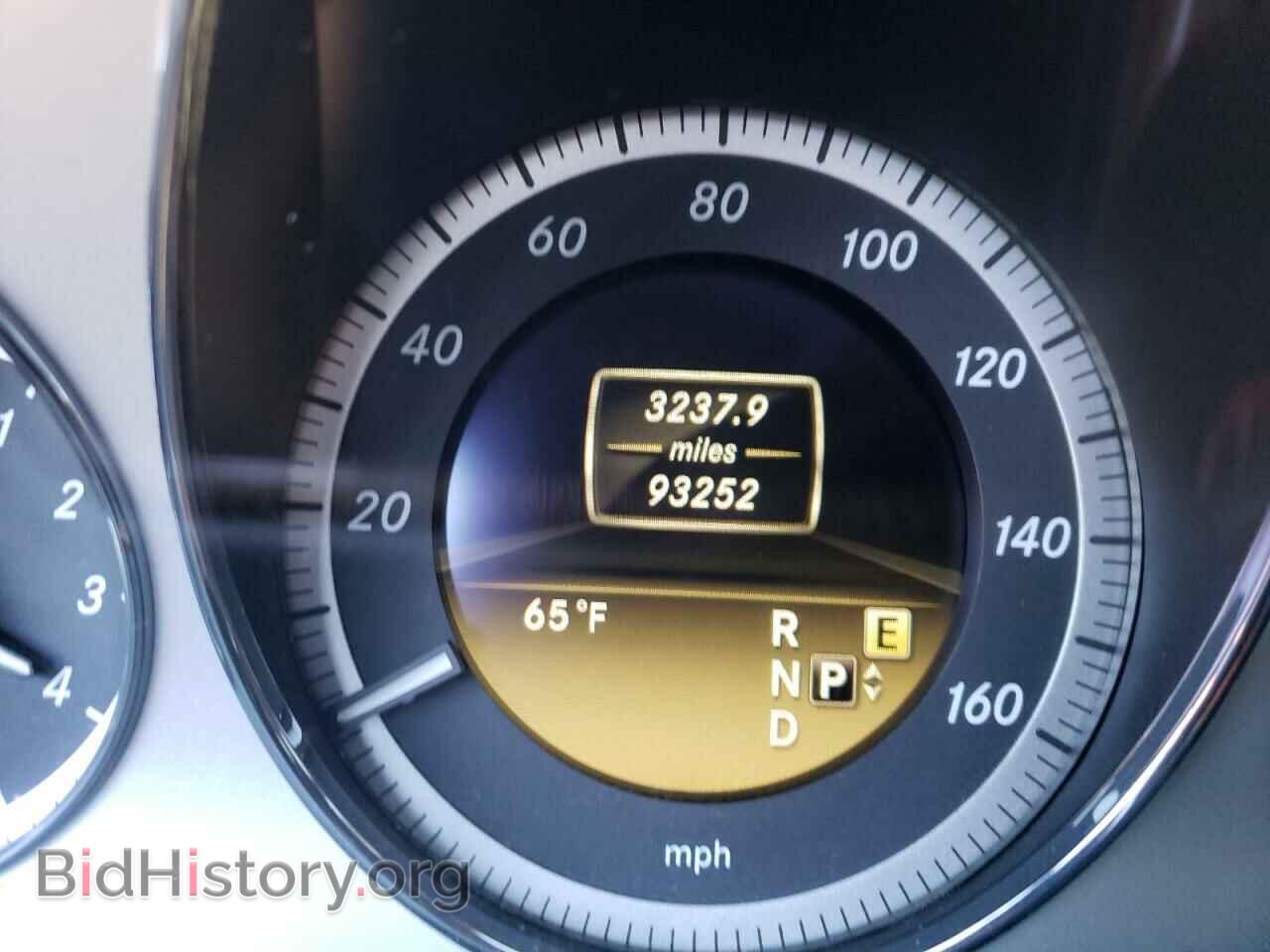 2012 MERCEDES-BENZ E-CLASS - VIN: WDDHF5KB8CA525647 - Фото 8