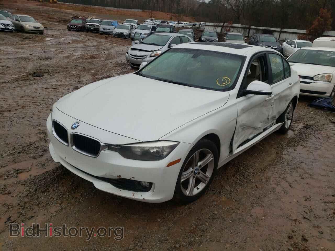 2013 BMW 3 SERIES - VIN: WBA3C1C57DF442064 - Фото 2