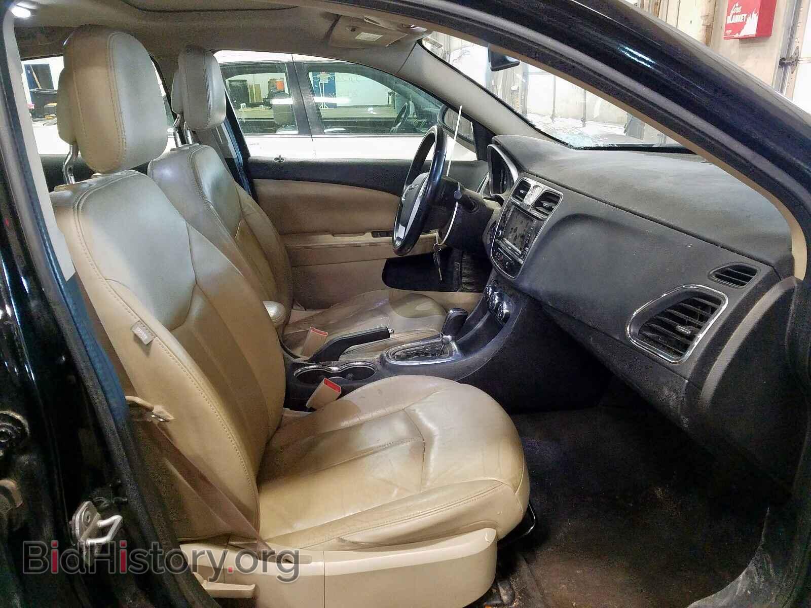 2011 CHRYSLER 200 - VIN: 1C3BC2FB7BN571211 - Фото 5