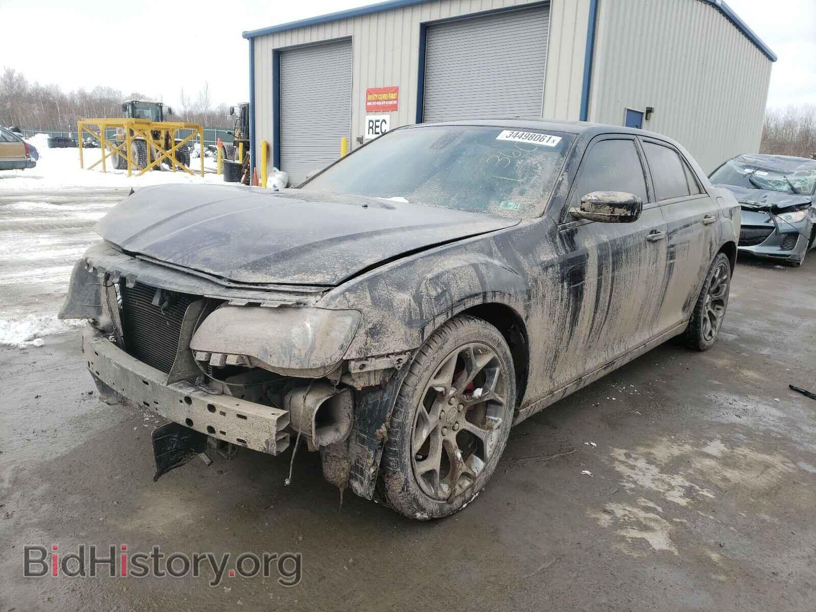 2017 CHRYSLER 300 - VIN: 2C3CCABG8HH663333 - Фото 2
