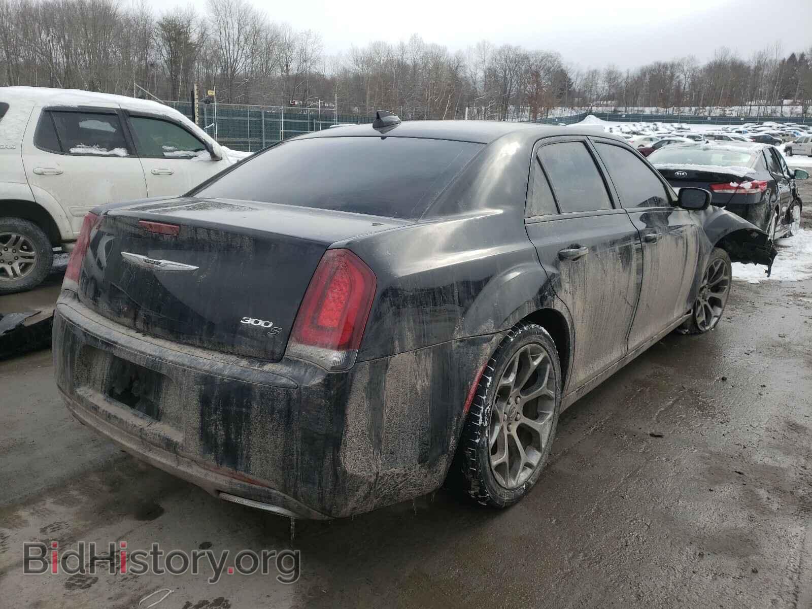 2017 CHRYSLER 300 - VIN: 2C3CCABG8HH663333 - Фото 4