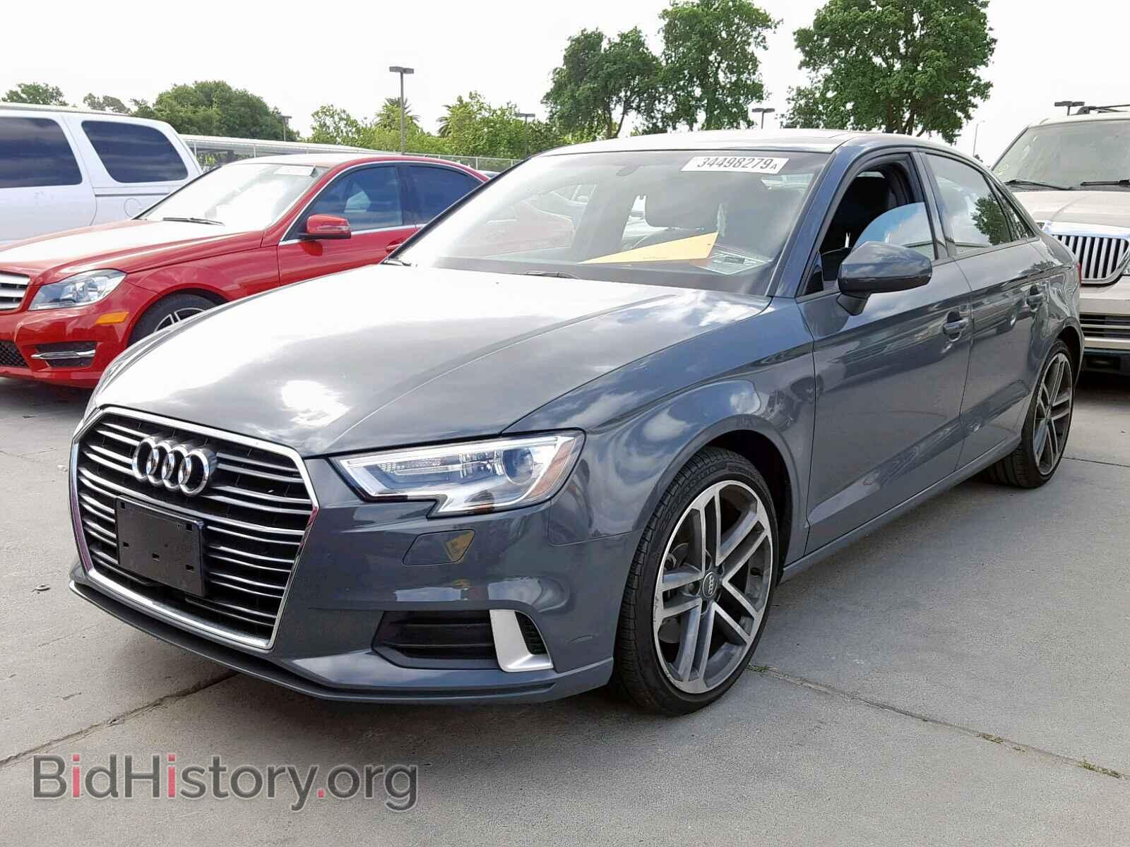 2017 AUDI A3 - VIN: WAUAUGFF6H1037666 - Фото 2