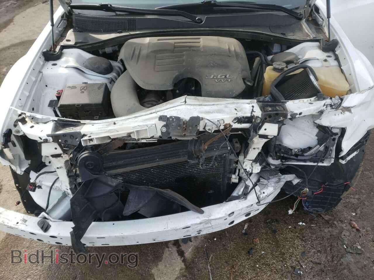 2016 CHRYSLER 300 - VIN: 2C3CCAGG3GH262022 - Фото 7