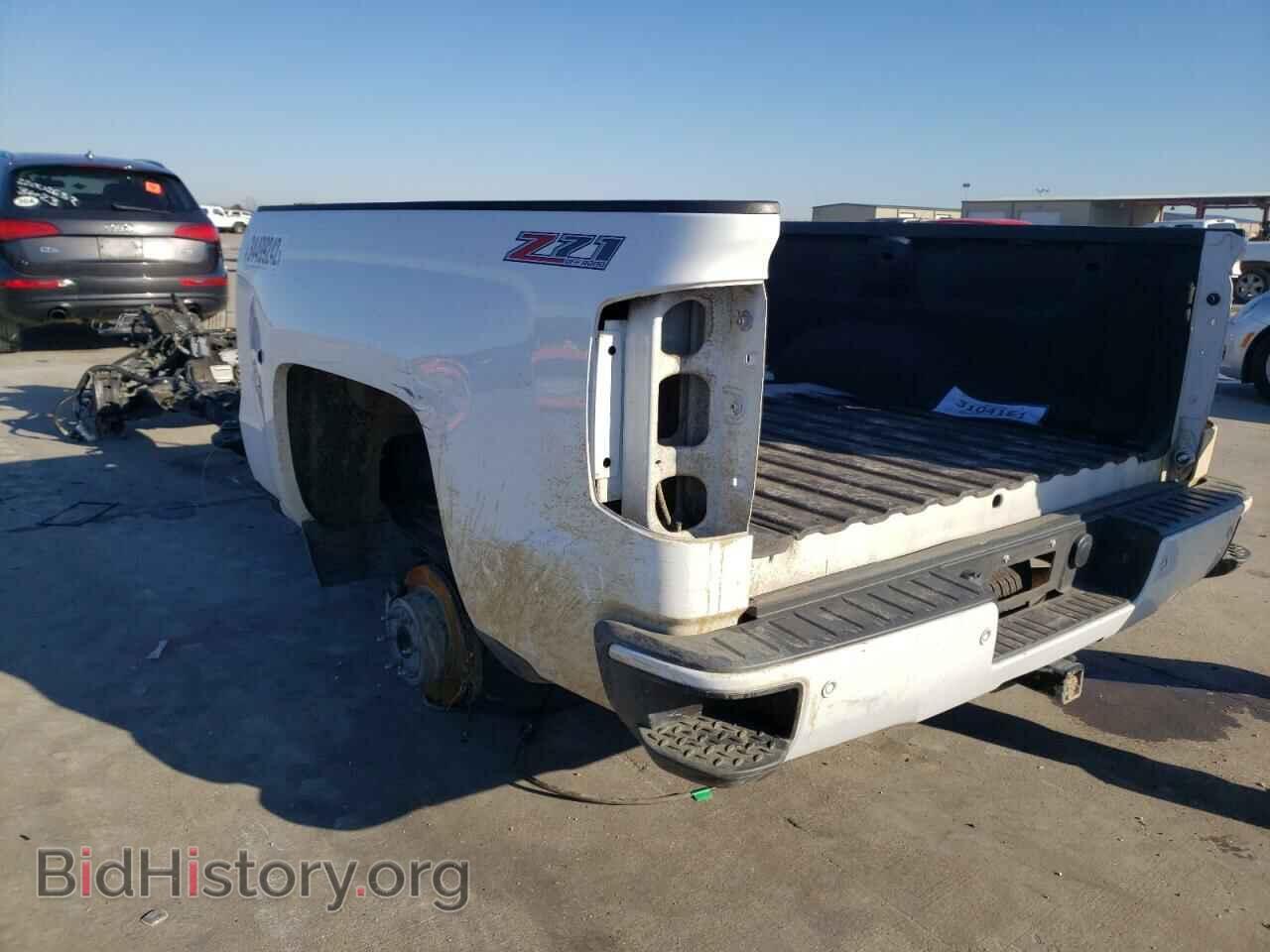 2017 CHEVROLET SILVERADO - VIN: 3GCUKREC7HG285273 - Фото 3