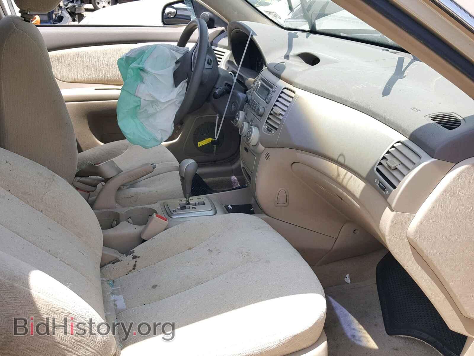 2006 KIA OPTIMA - VIN: KNAGE124065024538 - Фото 5