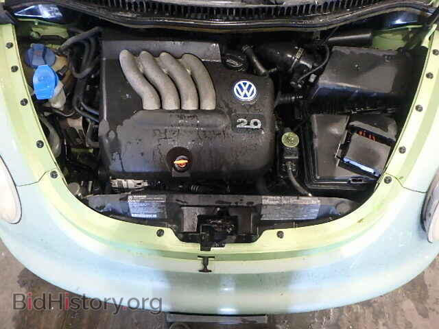 2000 VOLKSWAGEN BEETLE - VIN: 3VWBC21CXYM471292 - Фото 7