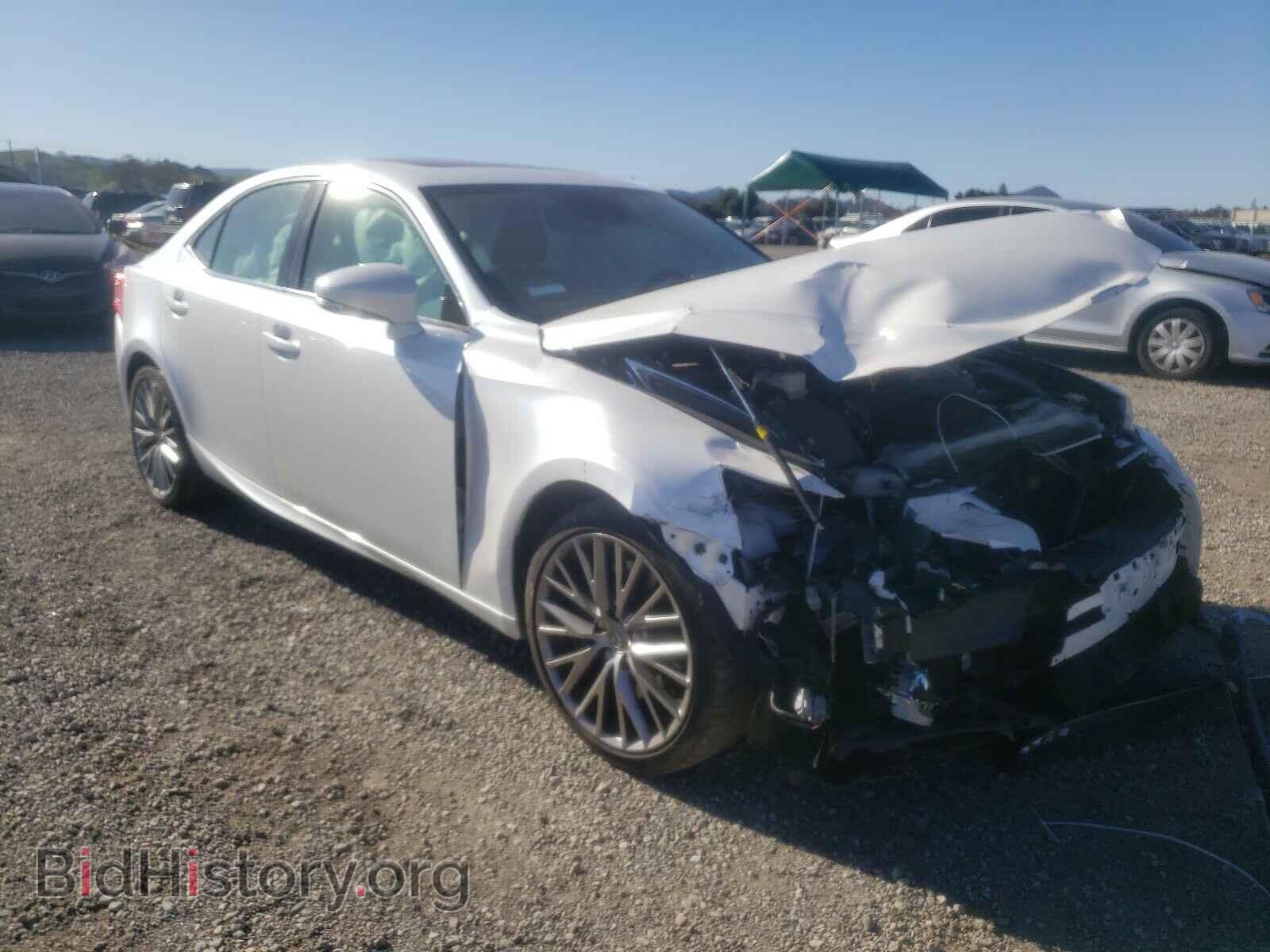 Photo JTHBA1D2XH5056872 - LEXUS IS 2017