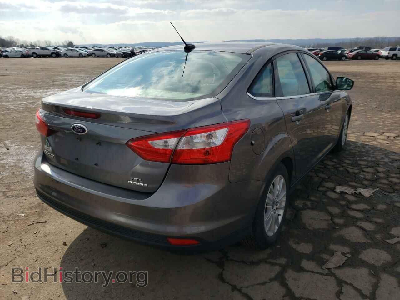 2012 FORD FOCUS - VIN: 1FAHP3H28CL402332 - Photo 4