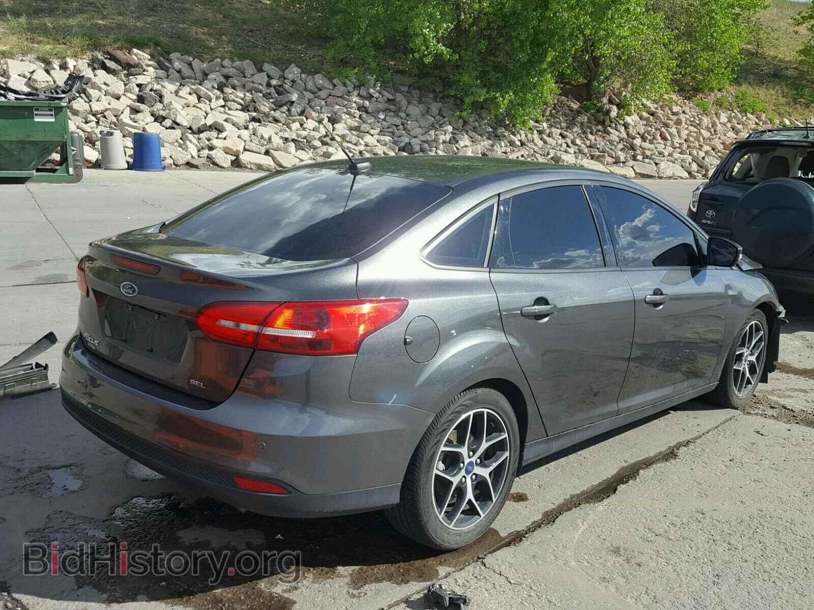 2017 FORD FOCUS - VIN: 1FADP3H2XHL219620 - Photo 4