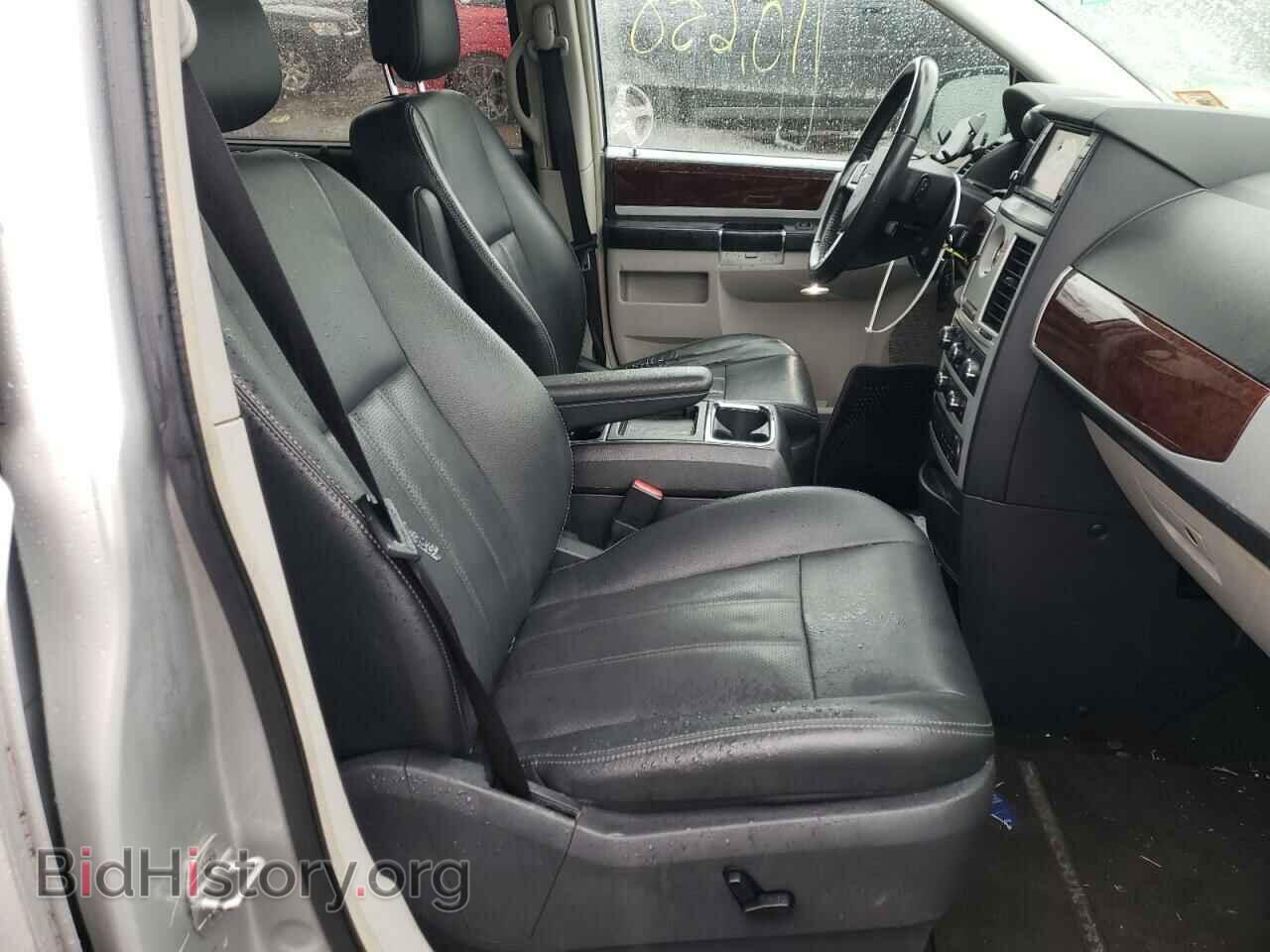 2010 CHRYSLER MINIVAN - VIN: 2A4RR8D16AR387427 - Фото 5