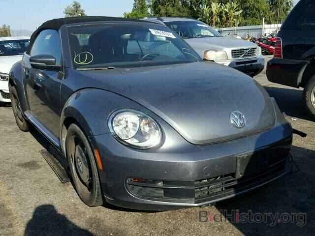 Photo 3VW5P7ATXEM805640 - VOLKSWAGEN BEETLE 2014