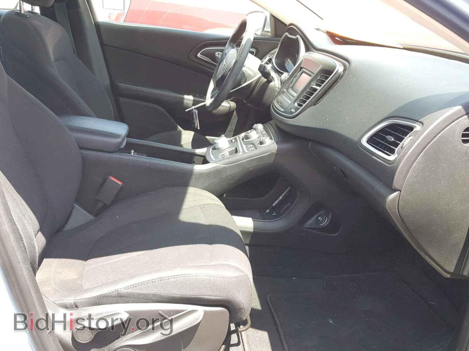 2015 CHRYSLER 200 - VIN: 1C3CCCAB1FN667410 - Photo 5