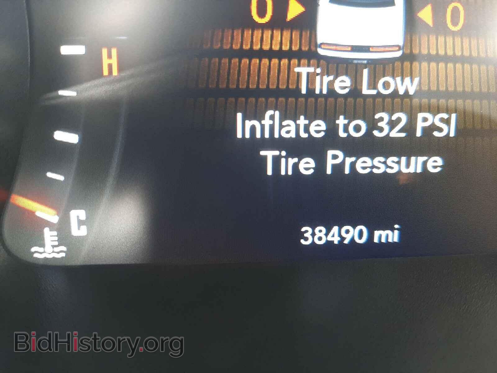2018 DODGE CHALLENGER - VIN: 2C3CDZBT5JH154671 - Photo 8
