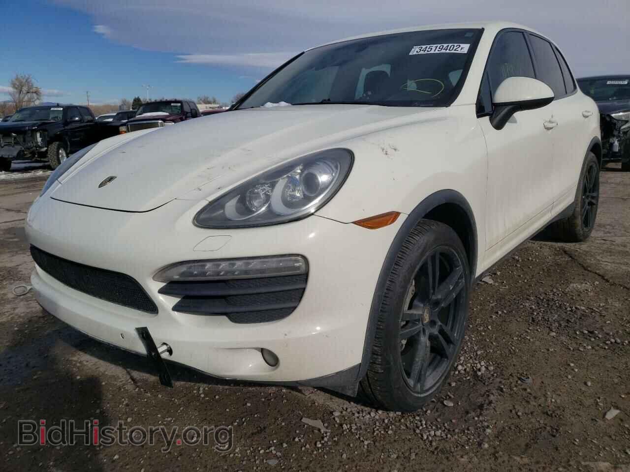 2011 PORSCHE CAYENNE - VIN: WP1AB2A20BLA53680 - Photo 2