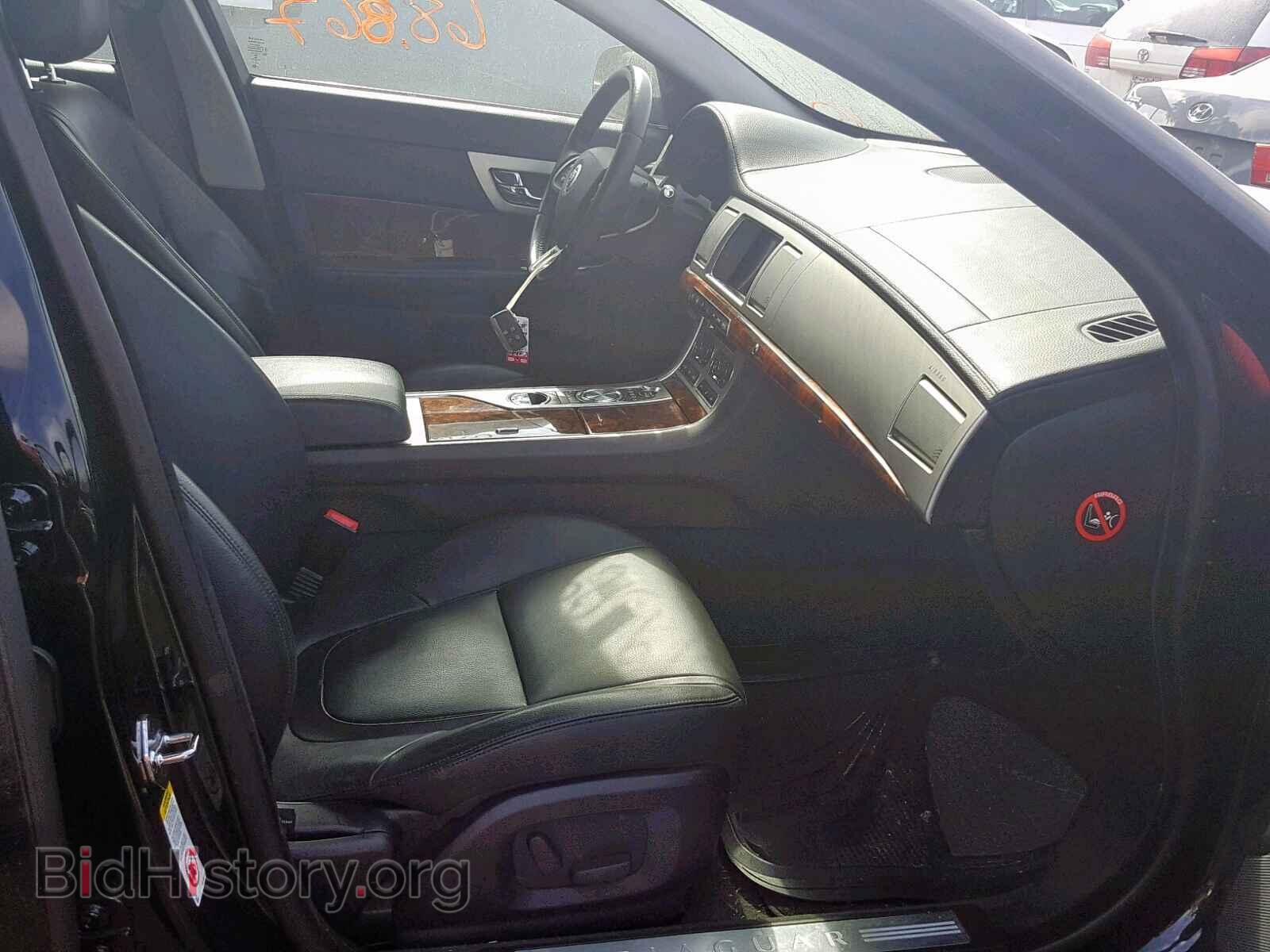 2013 JAGUAR XF - VIN: SAJWJ0EF4D8S74900 - Фото 5