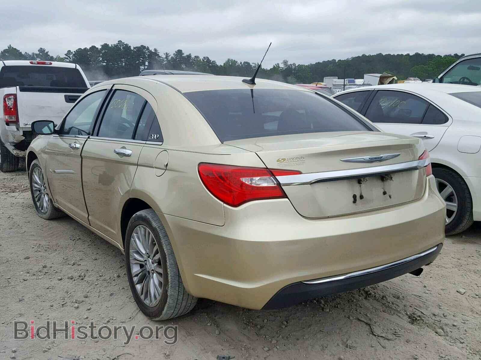 2011 CHRYSLER 200 - VIN: 1C3BC2FB0BN519080 - Photo 3