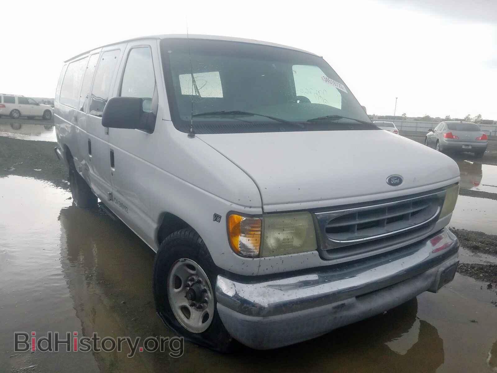 Photo 1FBSS31L92HB22152 - FORD ECONOLINE 2002