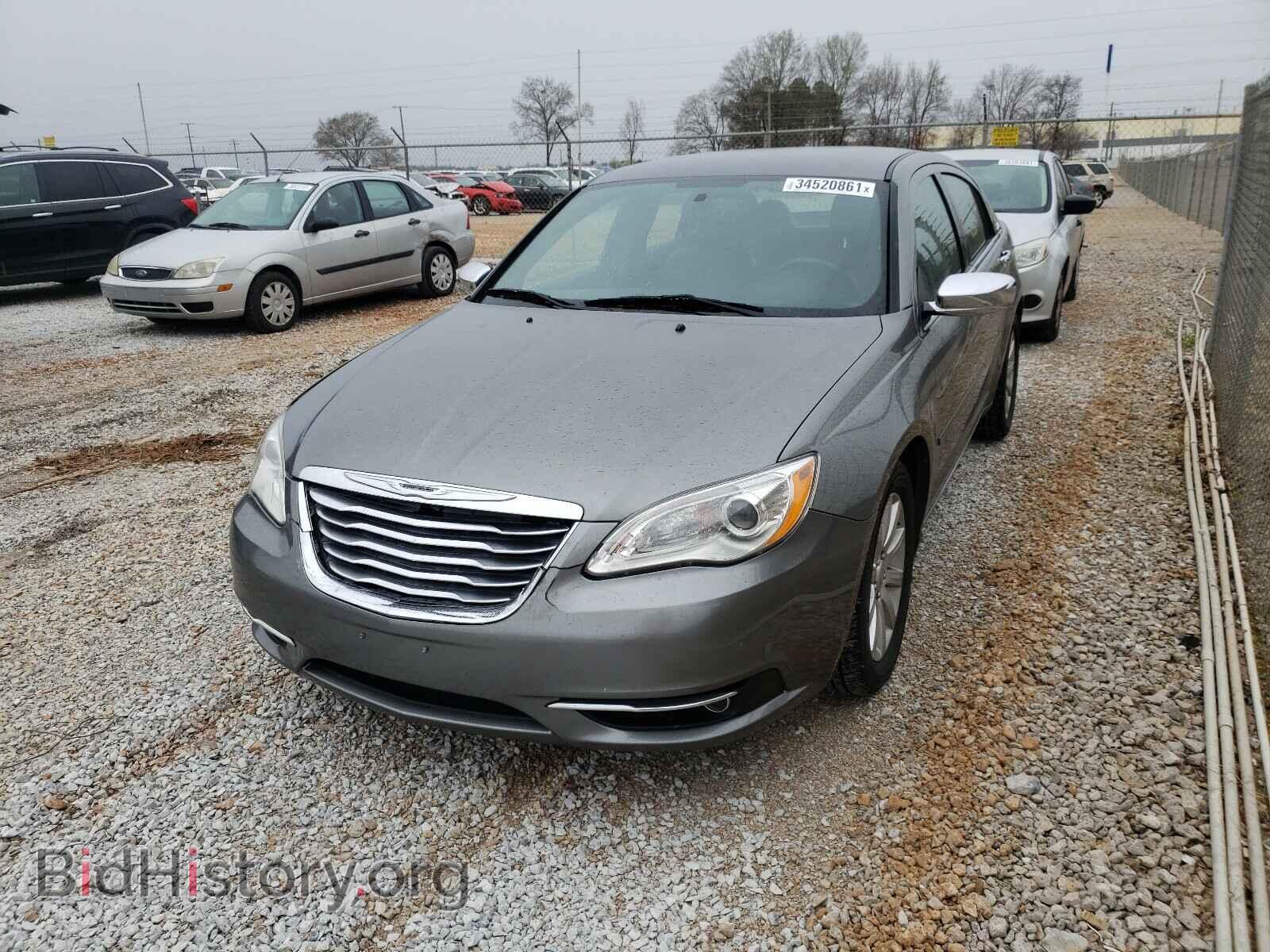 2013 CHRYSLER 200 - VIN: 1C3CCBCG6DN601841 - Фото 2