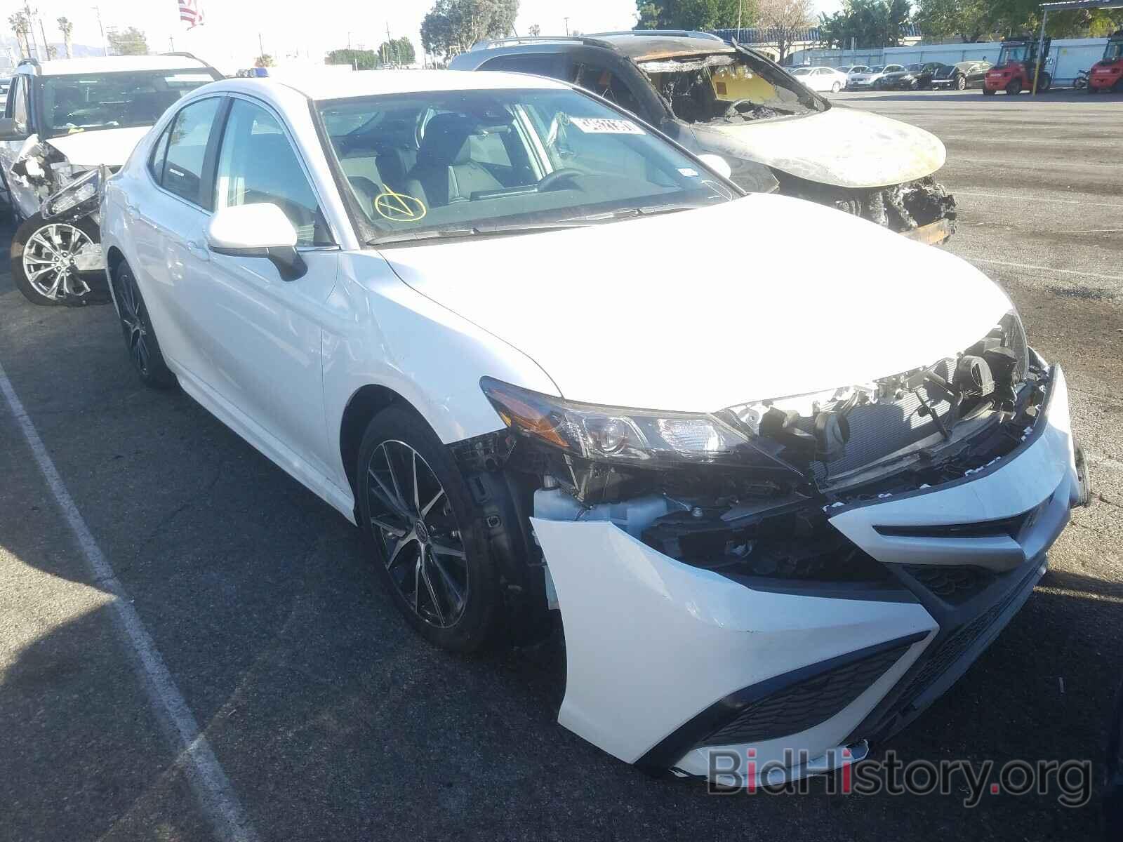 Photo 4T1G11AK2MU512323 - TOYOTA CAMRY 2021